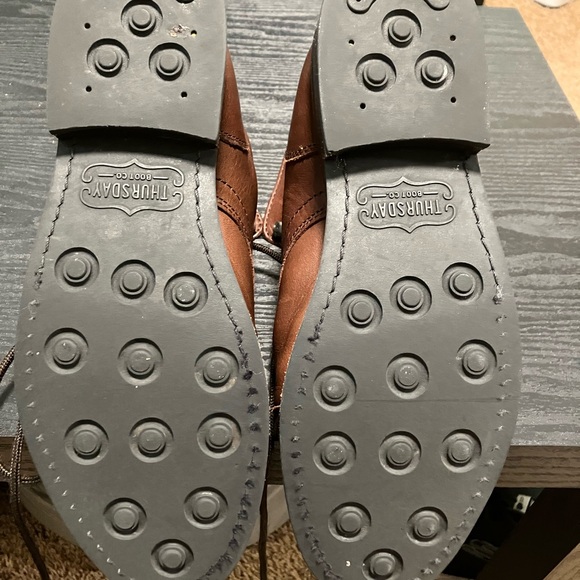 Thursday Women’s Captain in Whiskey. - Picture 5 of 6